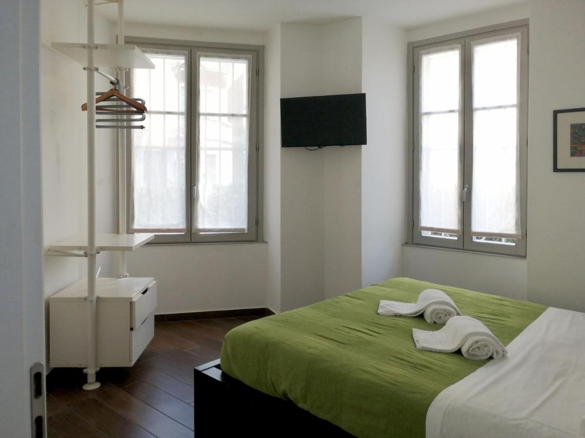 Al Molo 2 Apartment Como Exterior photo